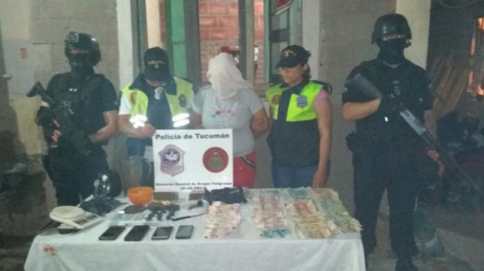 En importante allanamiento secuestran casi tres kilos de marihuana en Las Talitas_5da23455b7352.jpeg