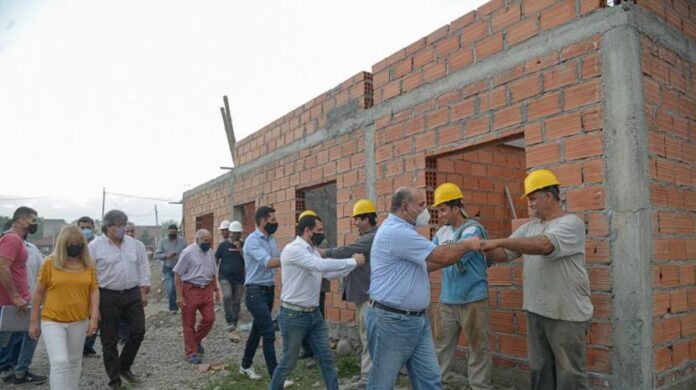 Simoca construye viviendas y avanza en el sueño de la fábrica de dulce de batata_60496a5539739.jpeg