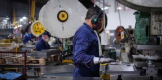 Advierten que se perdieron más de 290 mil puestos de trabajo Advierten que se perdieron más de 290 mil puestos de trabajo