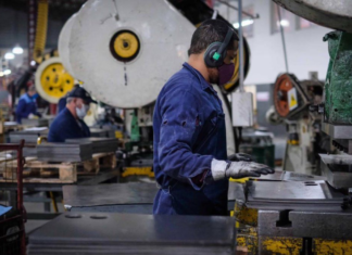 Advierten que se perdieron más de 290 mil puestos de trabajo Advierten que se perdieron más de 290 mil puestos de trabajo