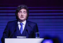 Javier Milei y sus medidas, en vivo: se reaviva la agenda parlamentaria y el Presidente vuelve al país