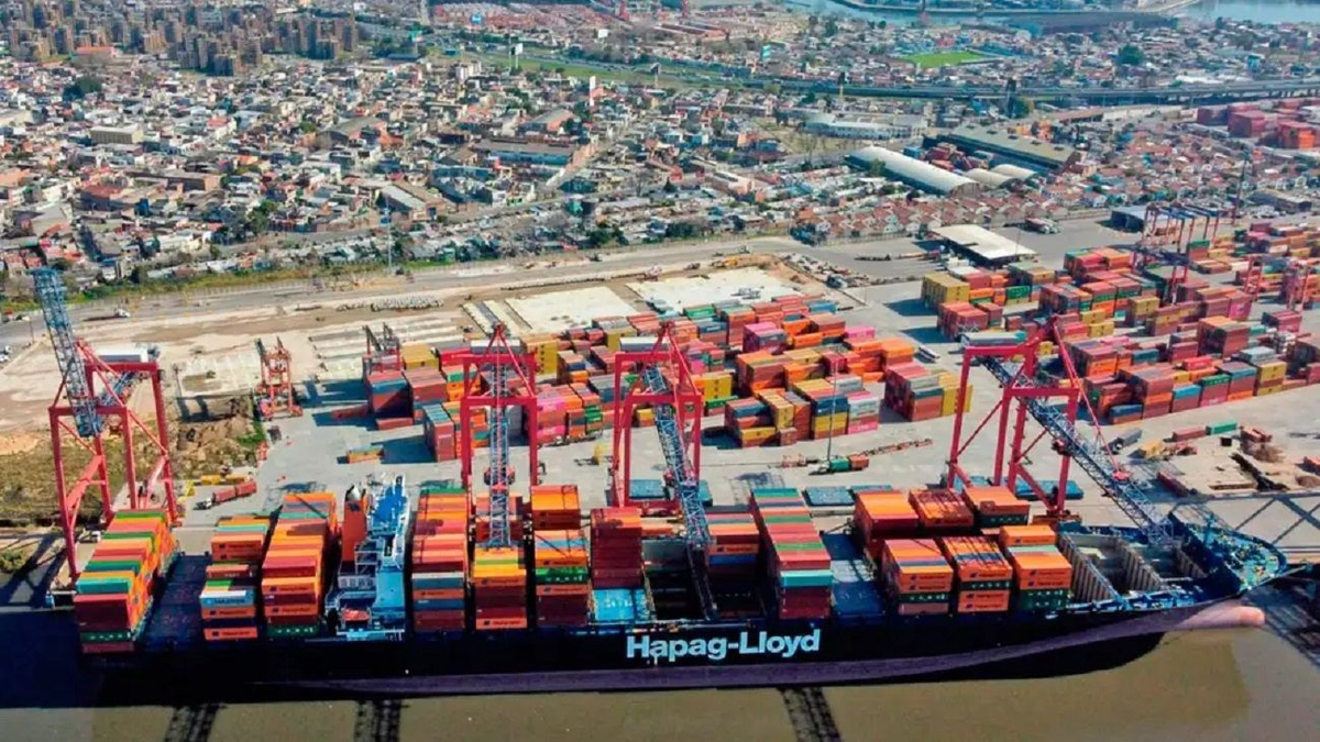 Con exportaciones récord, el superávit comercial llegó a u$s2.711 millones Con exportaciones récord, el superávit comercial llegó a u$s2.711 millones en abril