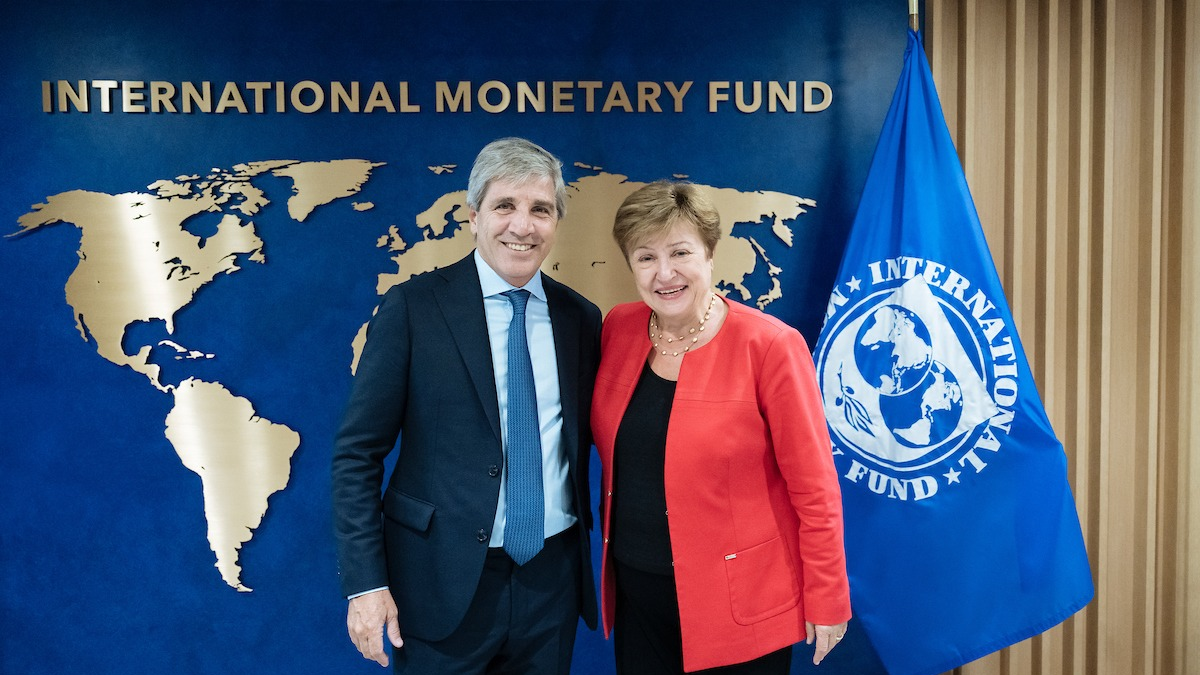 El FMI aprobó la revisión y destrabó el desembolso por El FMI aprobó la revisión y destrabó el desembolso por US$1.000 millones