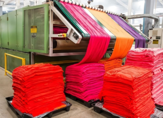 El sector textil viene atravesando hace años una situación muy compleja El sector textil viene atravesando hace años una situación muy compleja