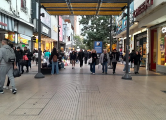Como trabajará el comercio durante los feriados del 15 y 20 de junio Como trabajará el comercio durante los feriados del 15 y 20 de junio