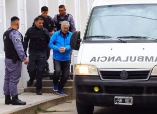 Lázaro Báez fue internado por un cuadro de pulmonía y se agrava su estado de salud