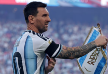 Por qué la Selección Argentina jugó con una brazalete negro ante Suiza