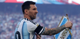 Por qué la Selección Argentina jugó con una brazalete negro ante Suiza