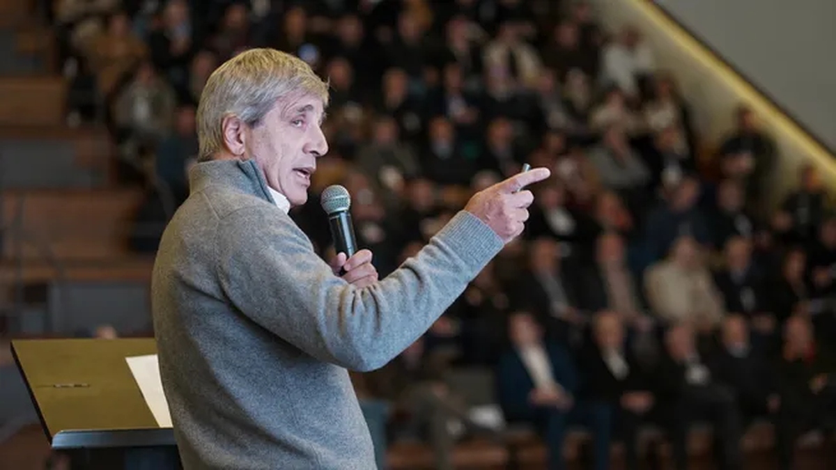 Caputo presentará el proyecto de Inocencia Fiscal II para modificar Caputo presentará el proyecto de Inocencia Fiscal II para modificar Ganancias