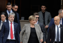 Georgieva visitará Vaca Muerta con Caputo y se reunirá con el presidente de YPF Georgieva visitará Vaca Muerta con Caputo y se reunirá con el presidente de YPF