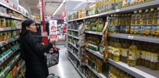 La caída del consumo se acentúa y golpea con fuerza a supermercados La caída del consumo se acentúa y golpea con fuerza a supermercados