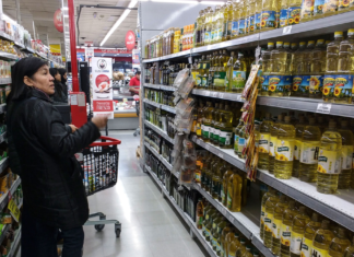 La caída del consumo se acentúa y golpea con fuerza a supermercados La caída del consumo se acentúa y golpea con fuerza a supermercados