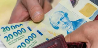 El Gobierno impulsa cambios en el esquema salarial y propone un piso de $1 millón para los sueldos más bajos 🇦🇷📈