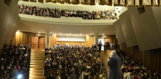 Jaldo destacó la labor de docentes tucumanos y subrayó la educación como prioridad estatal.