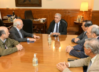 Abad se reunió con la nueva directiva de la Federación Económica de Tucumán. Abad se reunió con la nueva directiva de la Federación Económica de Tucumán.