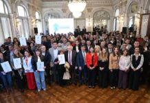 Jaldo anunció la entrega de 120 escrituras y destacó que Tucumán ha otorgado más de 5.400 títulos de propiedad.
