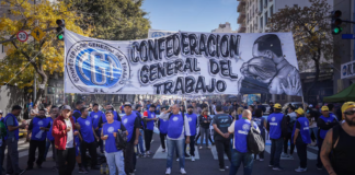 La CGT se moviliza para abordar la grave crisis en el sector industrial. La CGT se moviliza para abordar la grave crisis en el sector industrial.