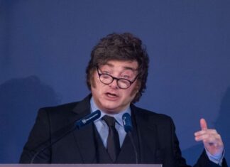 El Gobierno discute medidas para la reactivación económica mientras Milei mantiene su postura firme