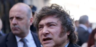 La visita de Milei a España impactó la campaña electoral y generó incomodidad entre sus aliados.