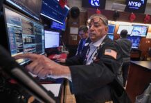 Aspectos que considera Wall Street ante el aumento del riesgo país en Argentina.