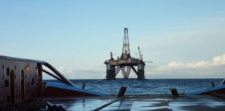 Acciones de petroleras en Sea Lion disminuyen a pesar del aumento en los precios internacionales del petróleo.